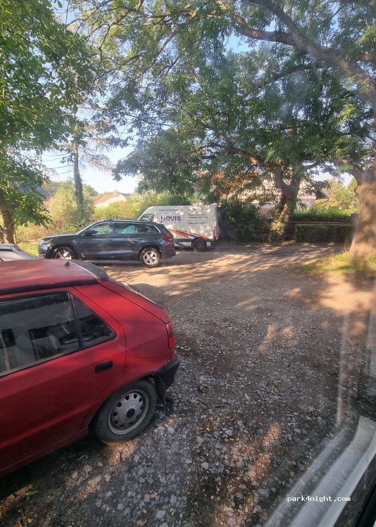 (253 01) Hostivice - Litovická — foto 3