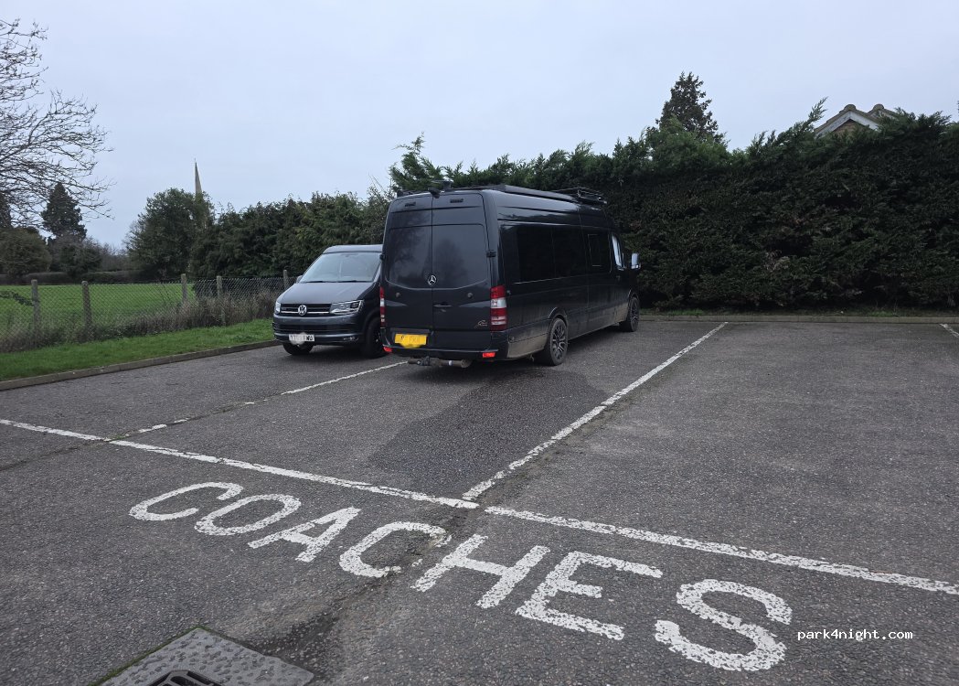 Kilburn Road Coach Park — foto 4