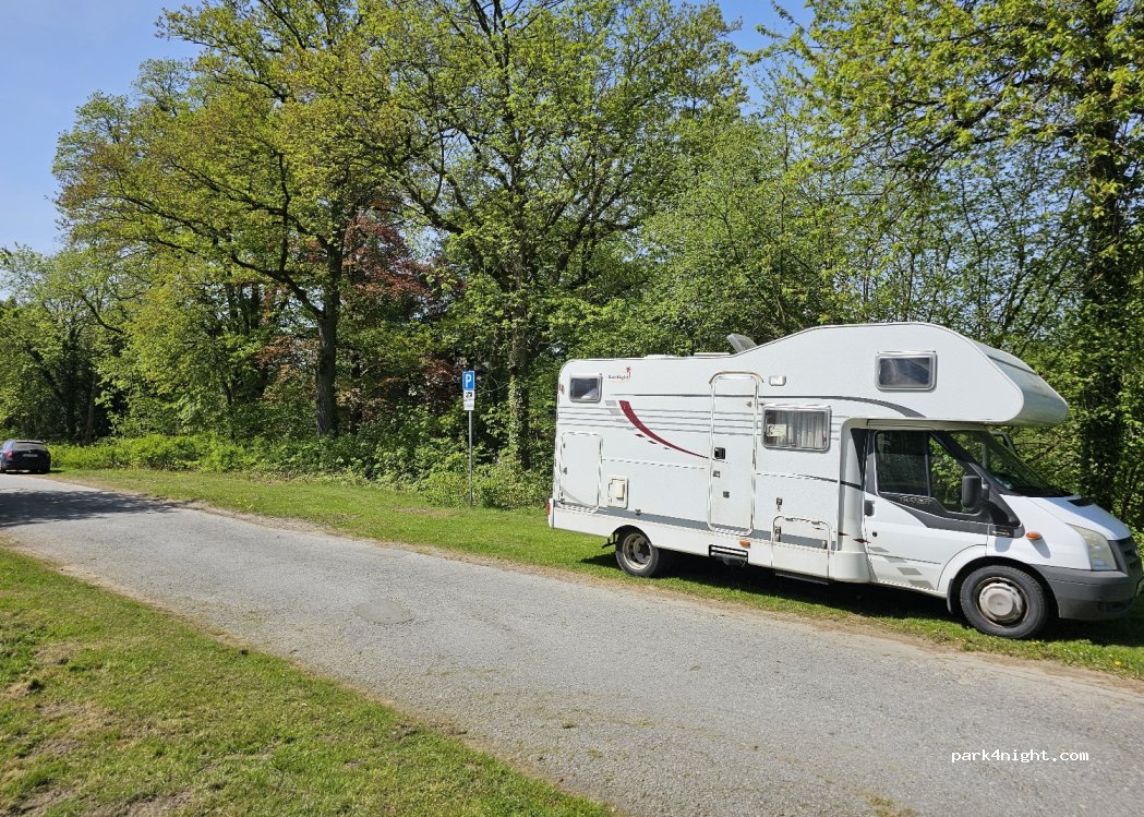 (59581) Warstein - 13 Marmorweg — foto
