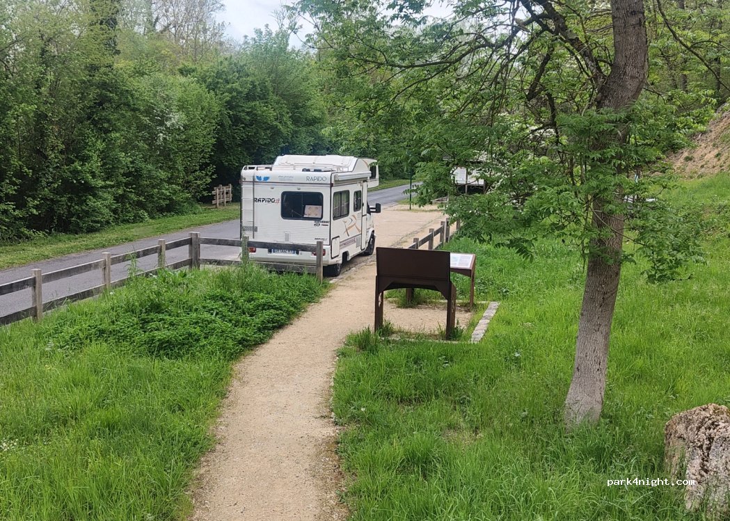 (91780) Saint-Hilaire - 101 Route de la Pierre Levée — foto