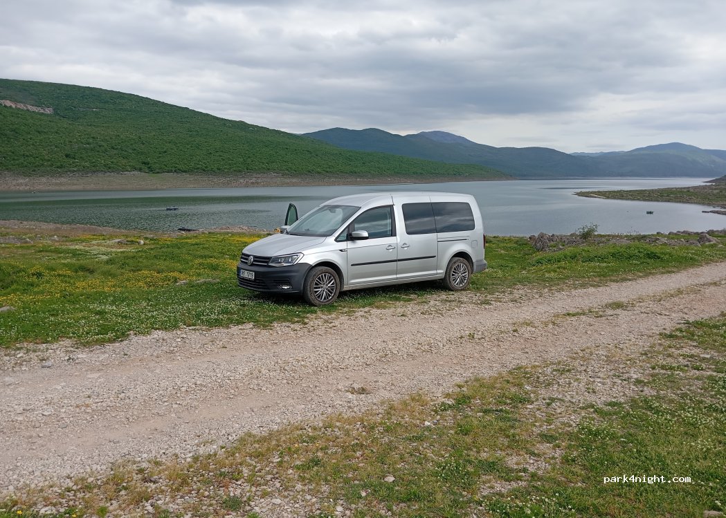 (89230) Bileća - Unnamed Road — foto 2