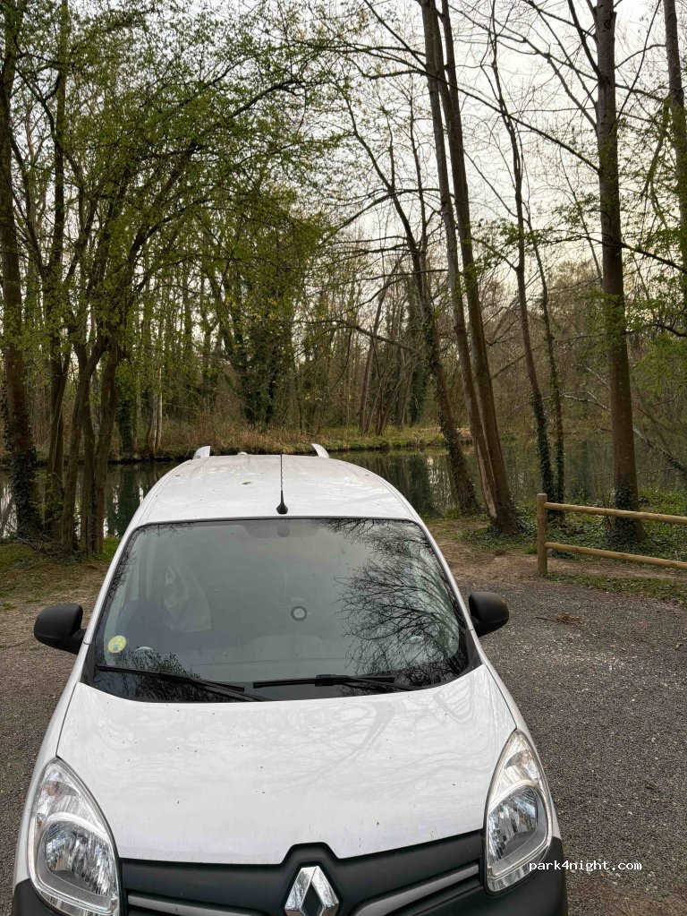 (10600) Barberey-Saint-Sulpice - — foto 5