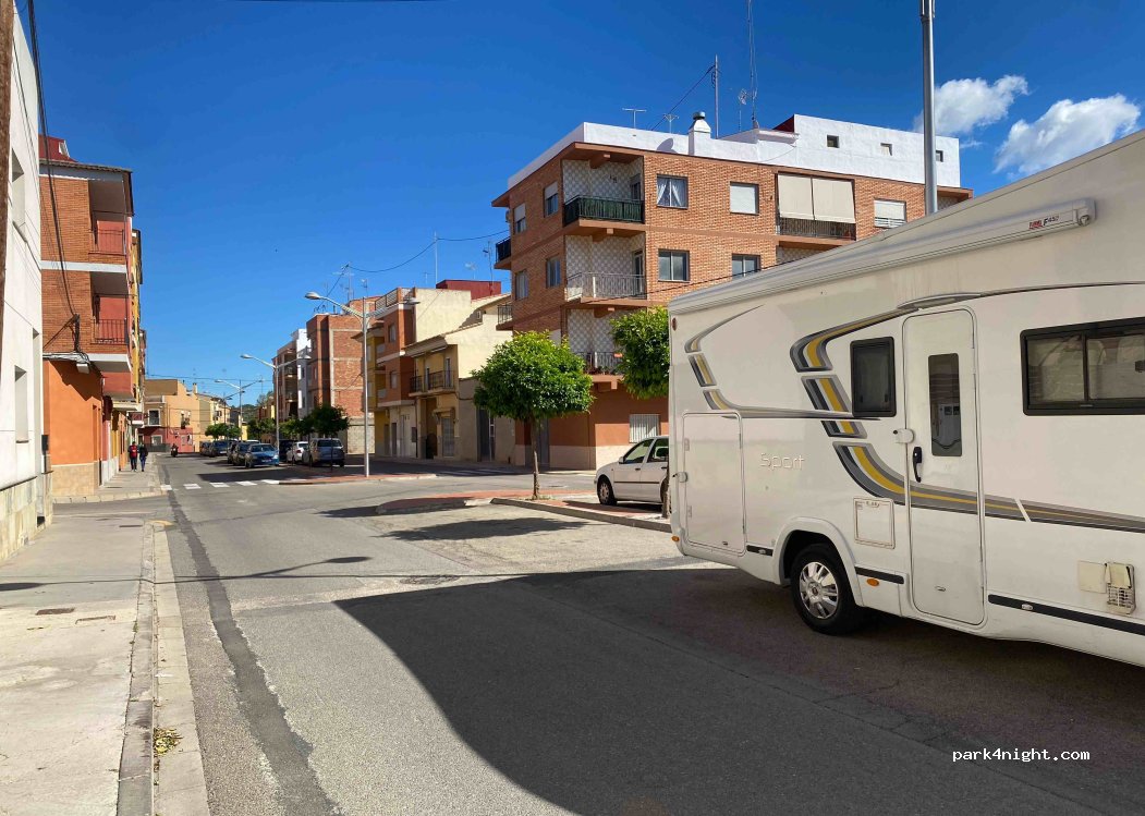 (46820) Anna - 20 Avenida País Valenciano — foto
