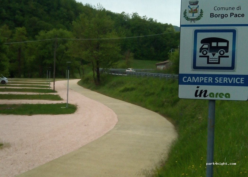 (61040) Borgo Pace - Unnamed Road — foto