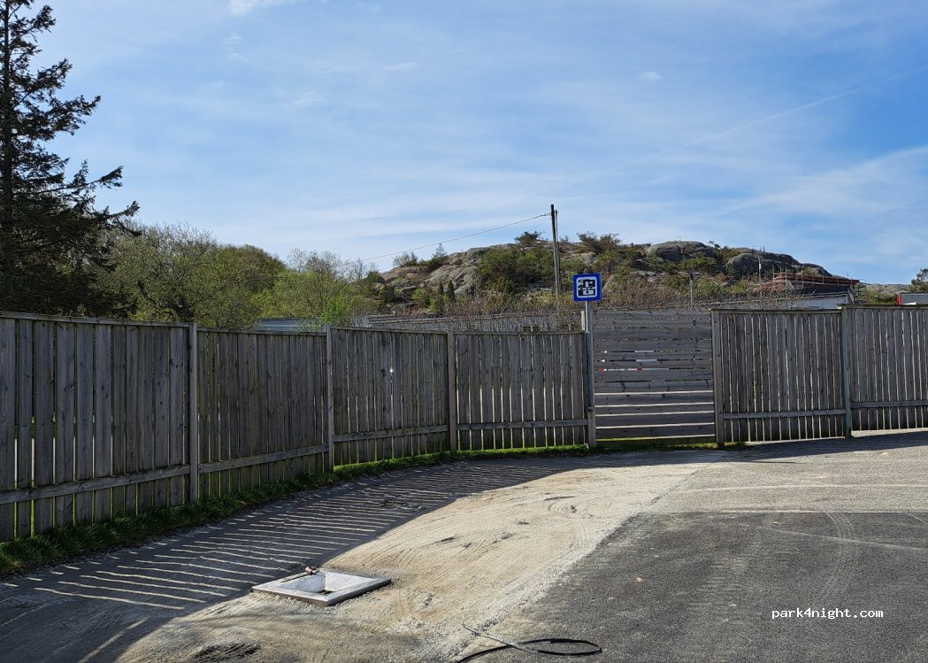 (471 95) Skärhamn - 1 RÖAVALLEN — foto 2