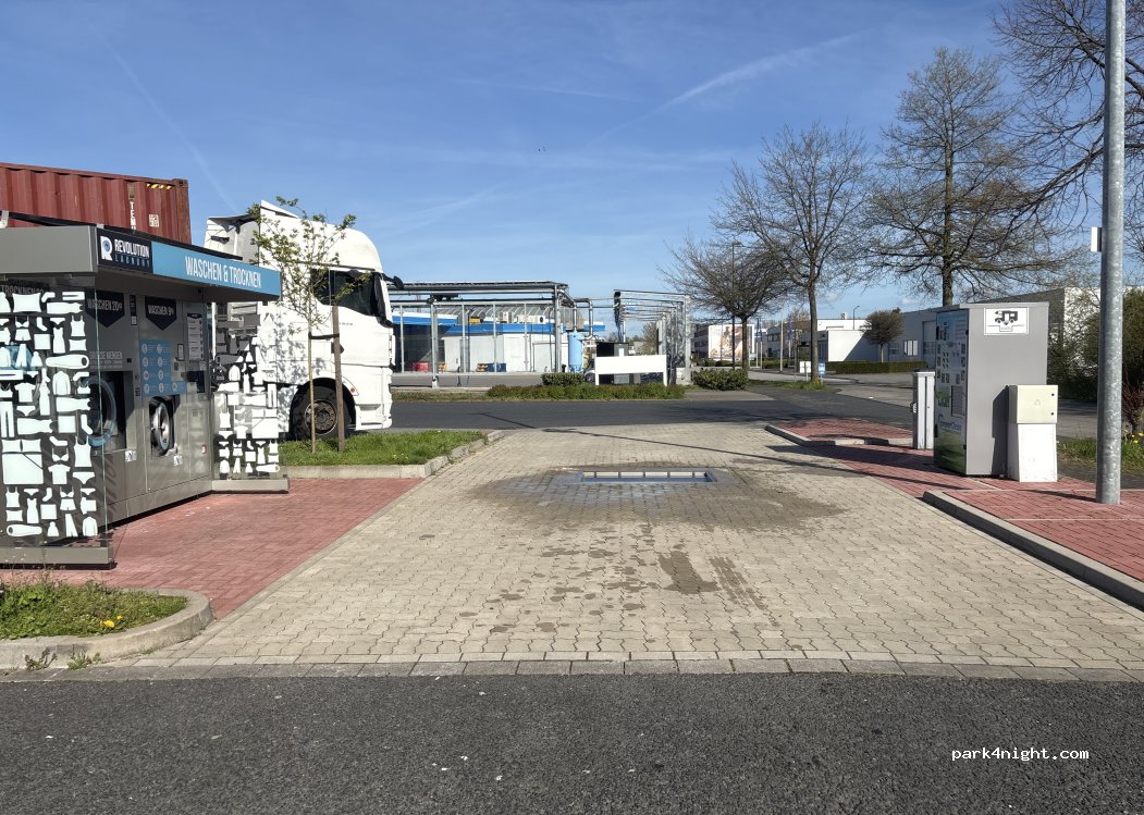 (46446) Emmerich am Rhein - 2 Werner-Heisenberg-Straße — foto 4