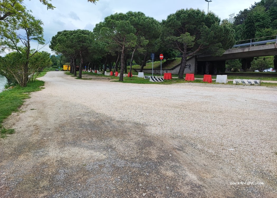 (34015) Muggia - 20D Via degli Elettricisti — foto