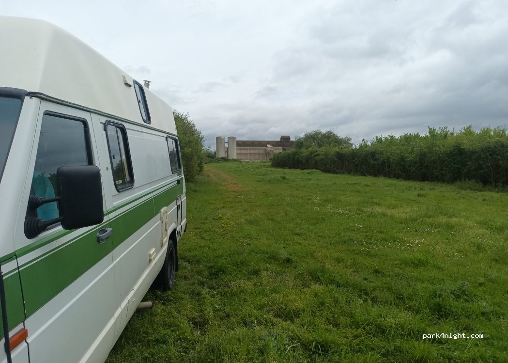 (28150) Prasville - Le Parc — foto