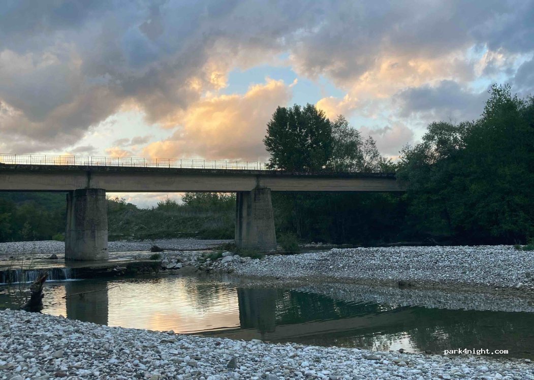 (455 00) Ioannina - Eparchiaki Odos Anatolis-Ioanninon — foto