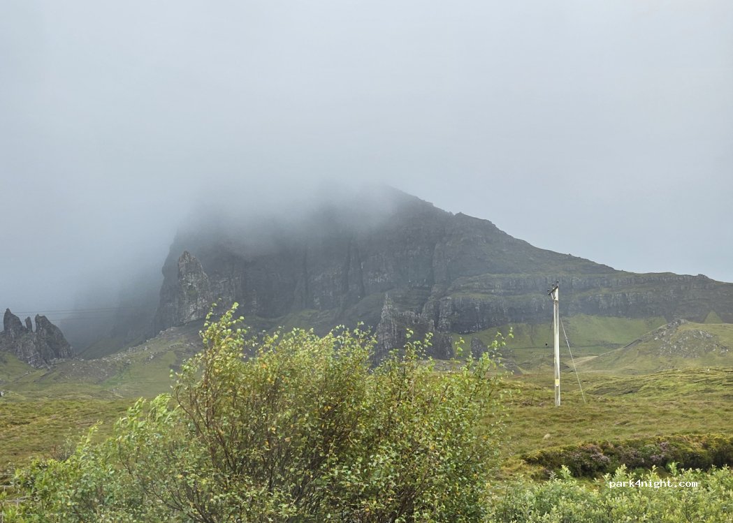 (IV51 9HX) Portree - A855 — foto 3