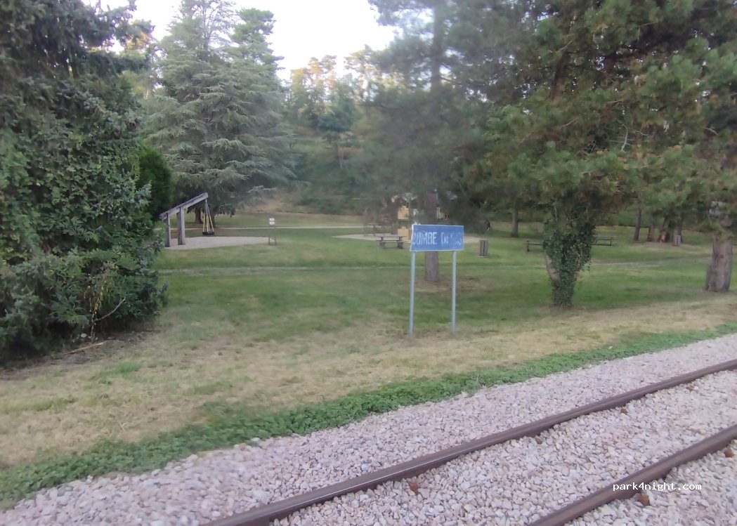(71200) Le Creusot - 88 Rue des Pyrénées — foto 4