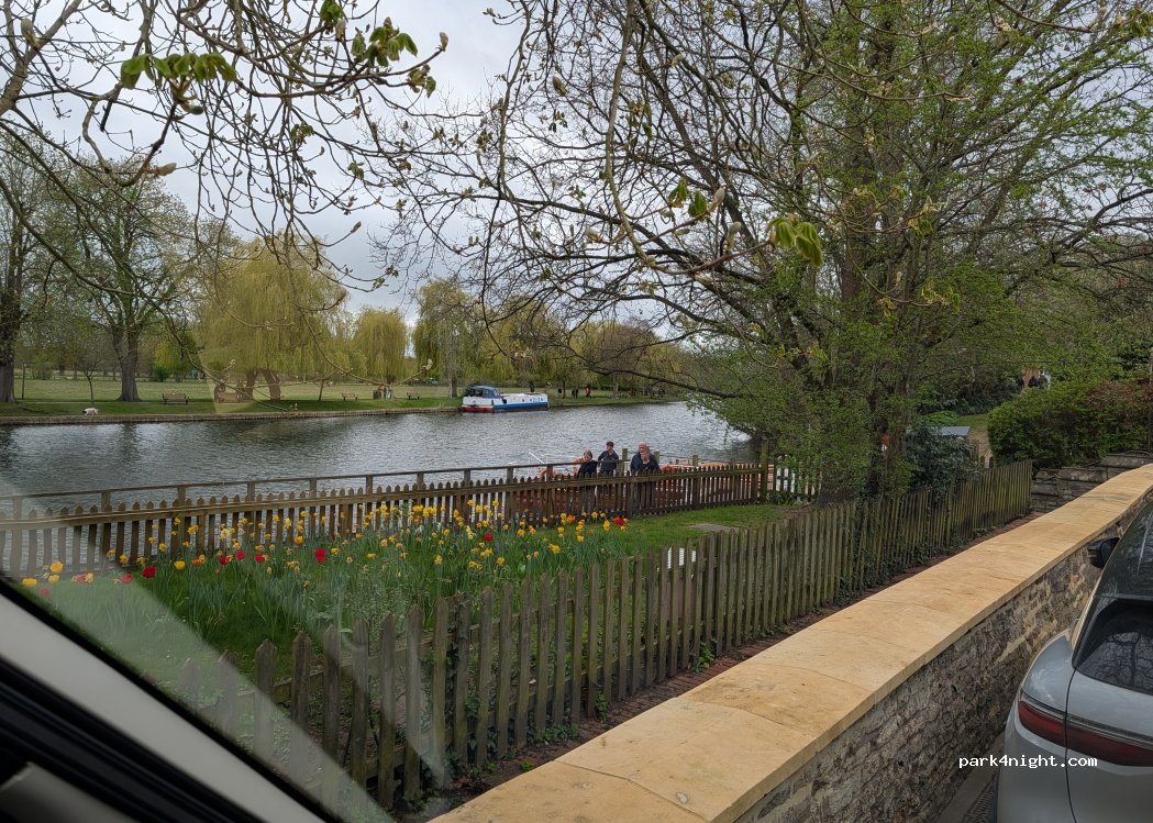 (CV37 6BA) Stratford-upon-Avon - 60 Waterside — foto 2