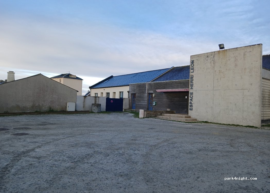 (29840) Porspoder - 34 Rue du Port — foto