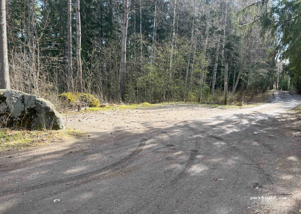 (33820) Tampere - 4 Lahdesjärvenkuja — foto