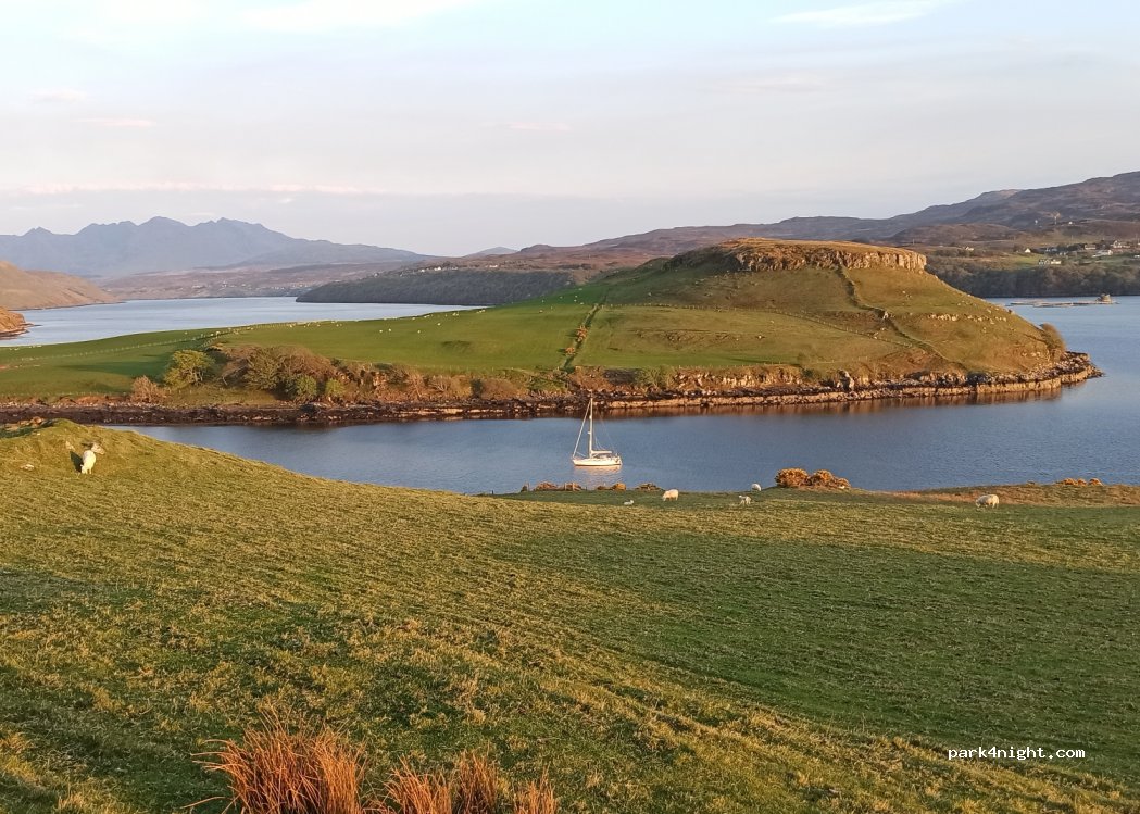 (IV56 8FX) Isle of Skye - A863 — foto