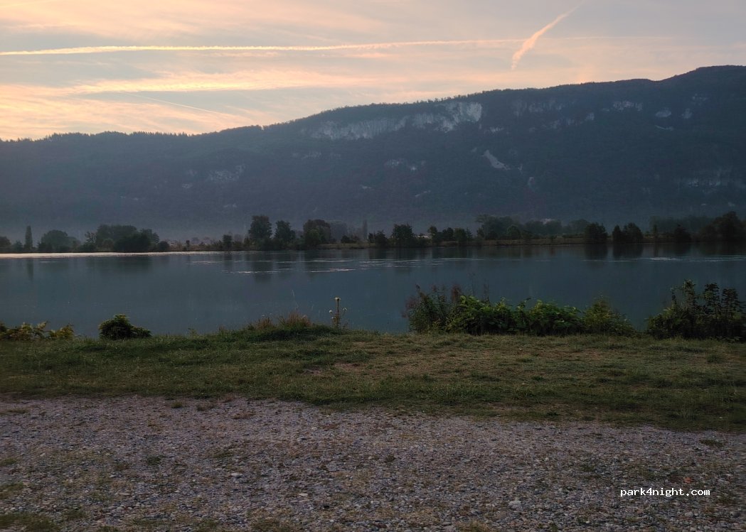 (01300) Peyrieu - — foto 2