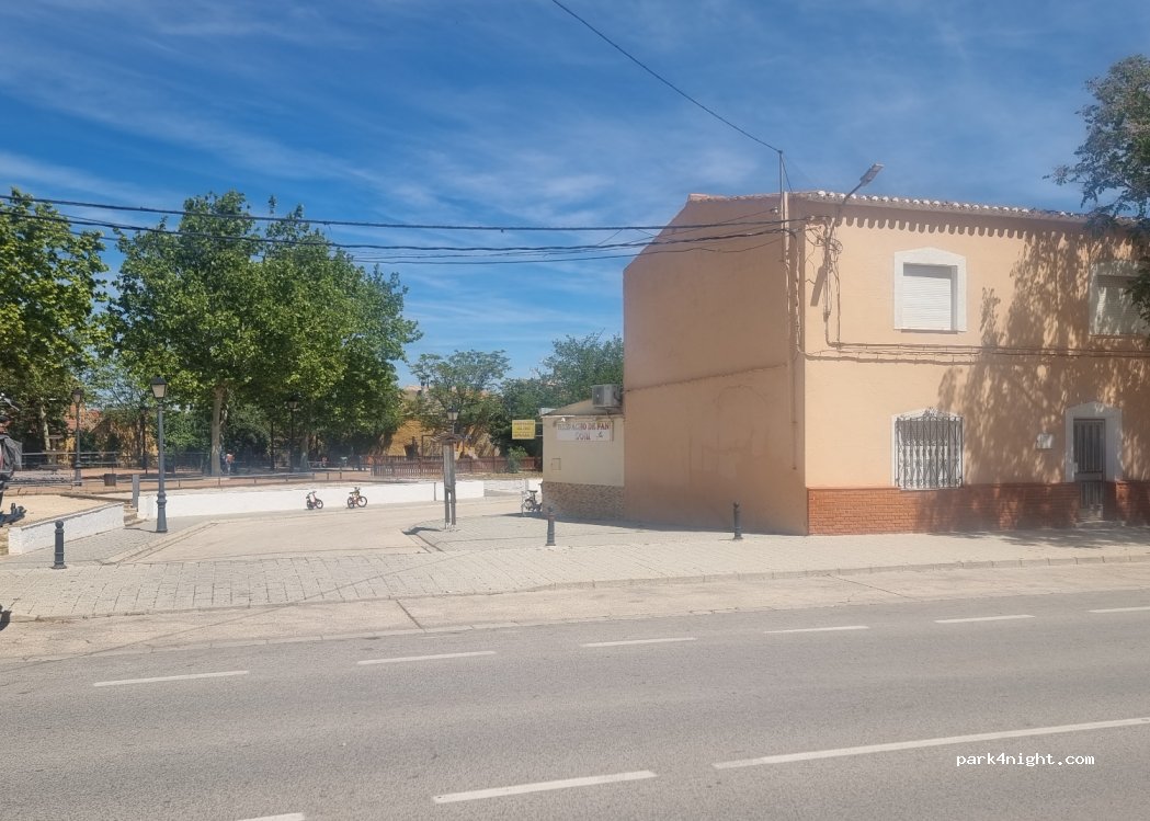 (02156) La Felipa - 24 Carretera Marqués de la Calzada — foto 4