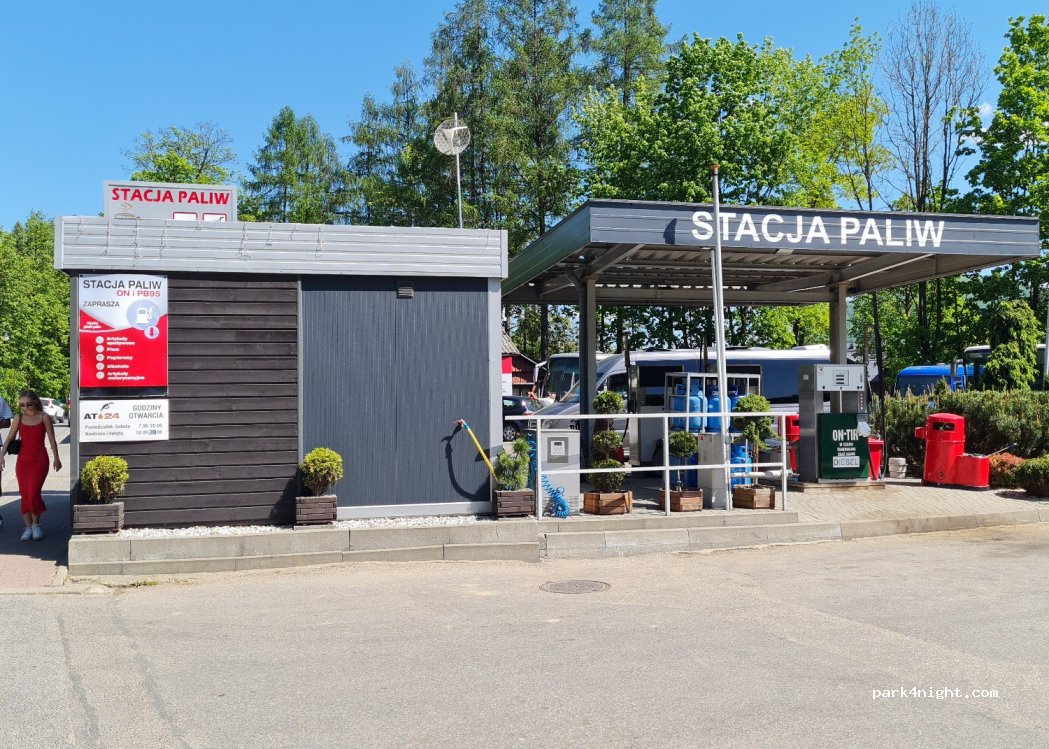 (34-460) Szczawnica - 27 Główna — foto