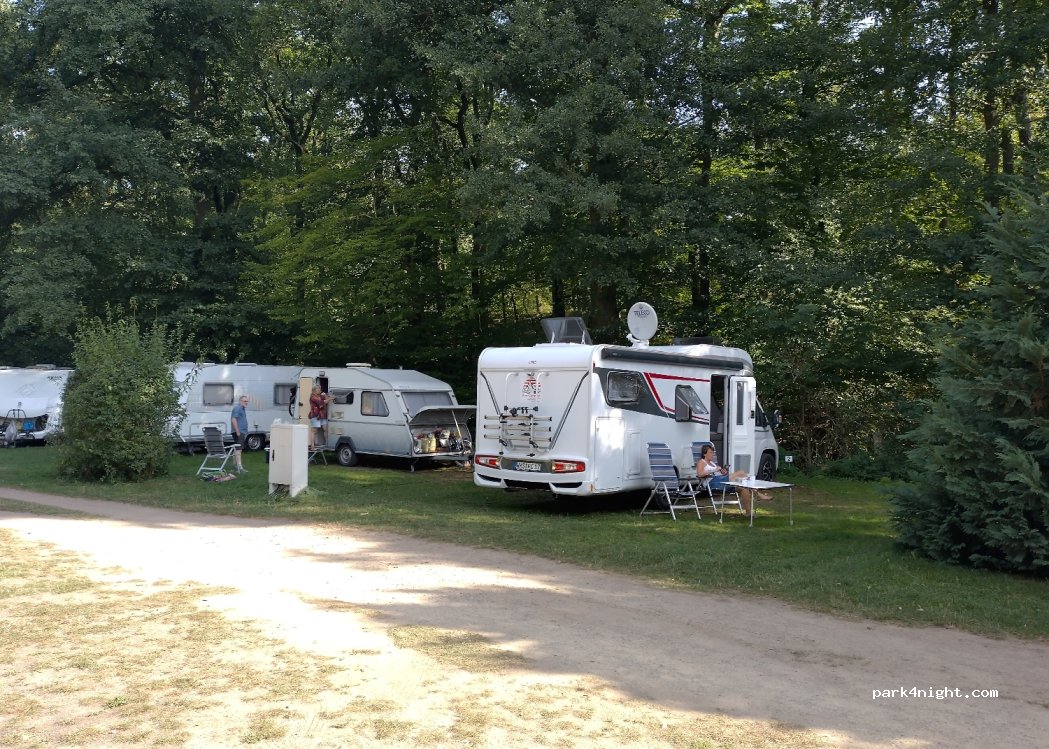 Camping-Oase Steinbruchsee Süplingen — foto