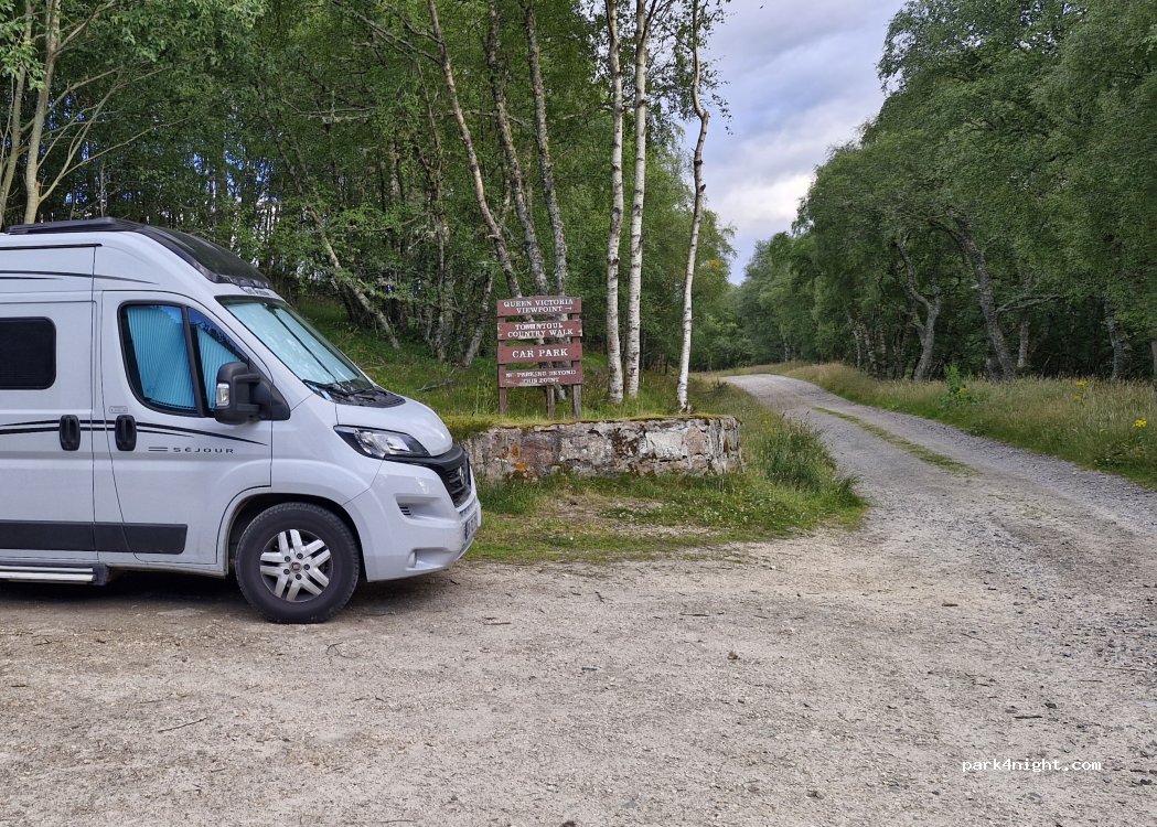 (AB37 9EX) Ballindalloch - Unnamed Road — foto 3