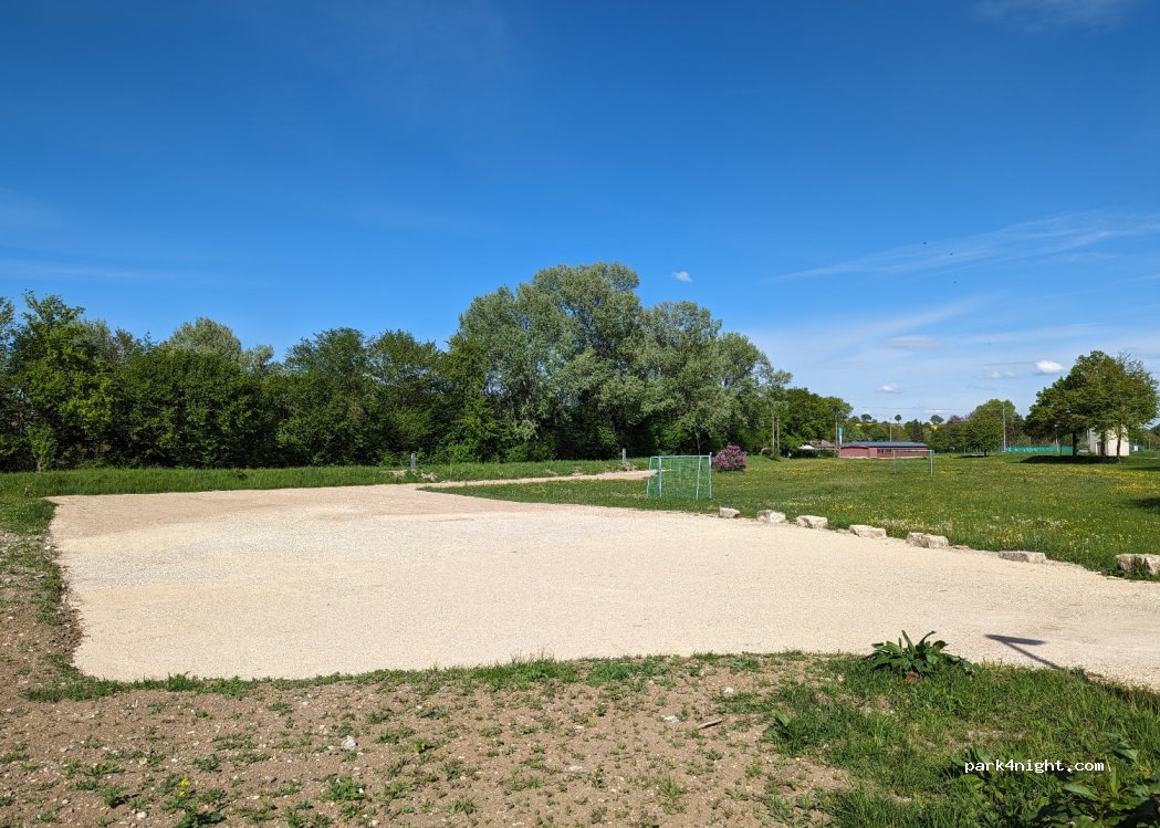 Wohnmobilstellplatz Munderkingen — foto