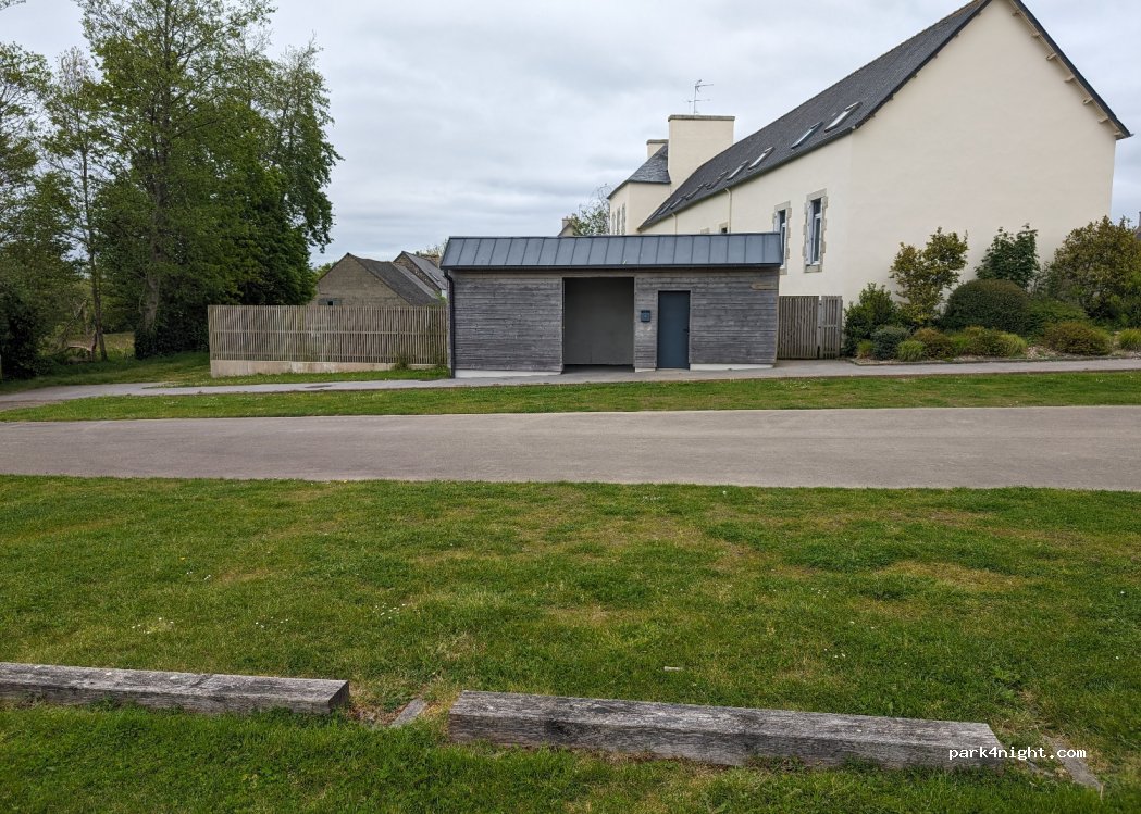 (29260) Saint-Meen - 3 Rue des Écoles — foto