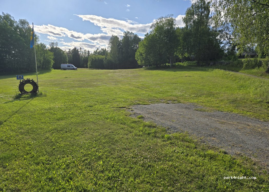 Övernattningsplats Västra Gålsjö — foto 2