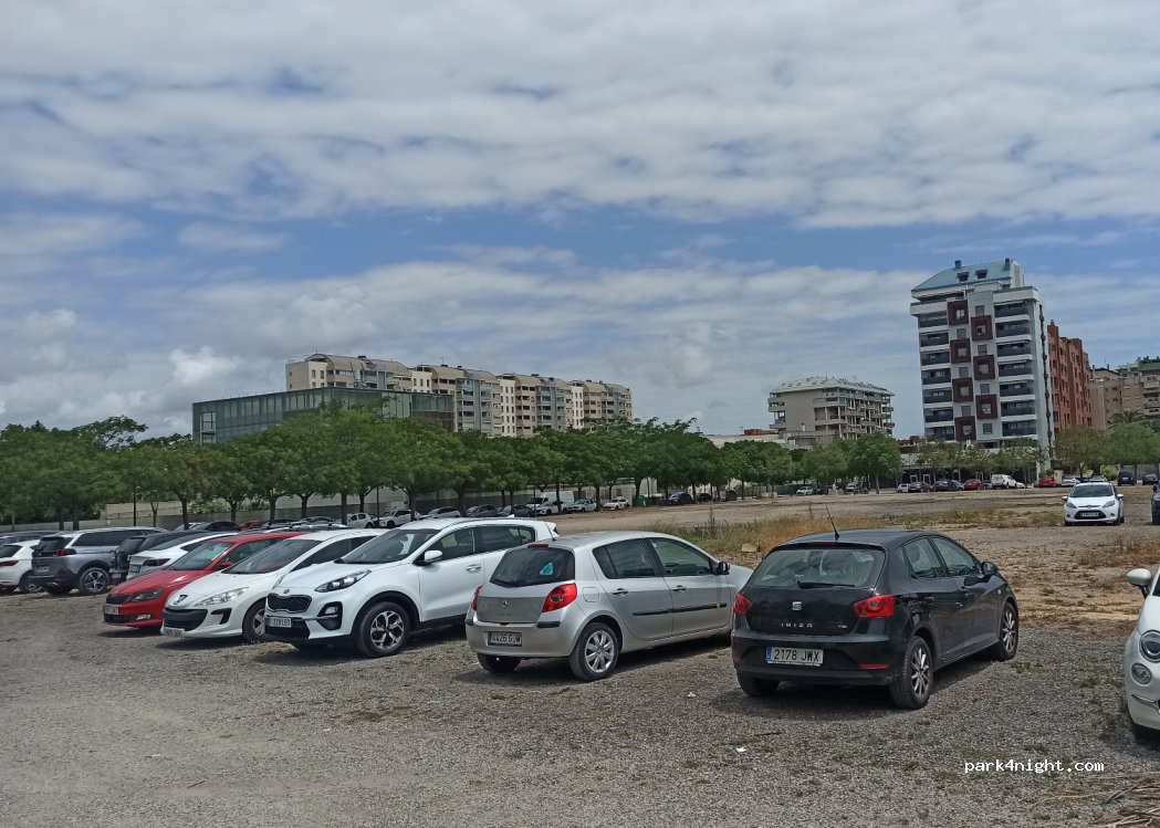(46015) València - Calle de la Serra Calderona — foto 3