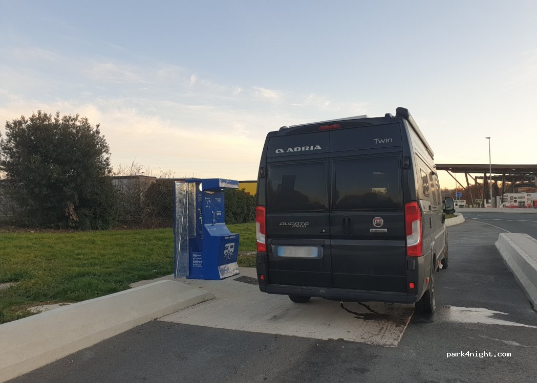 (46240) Labastide-Murat - L'Occitane — foto 3