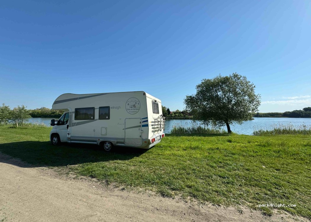 (3000) Hatvan - 2 Görbe utca — foto