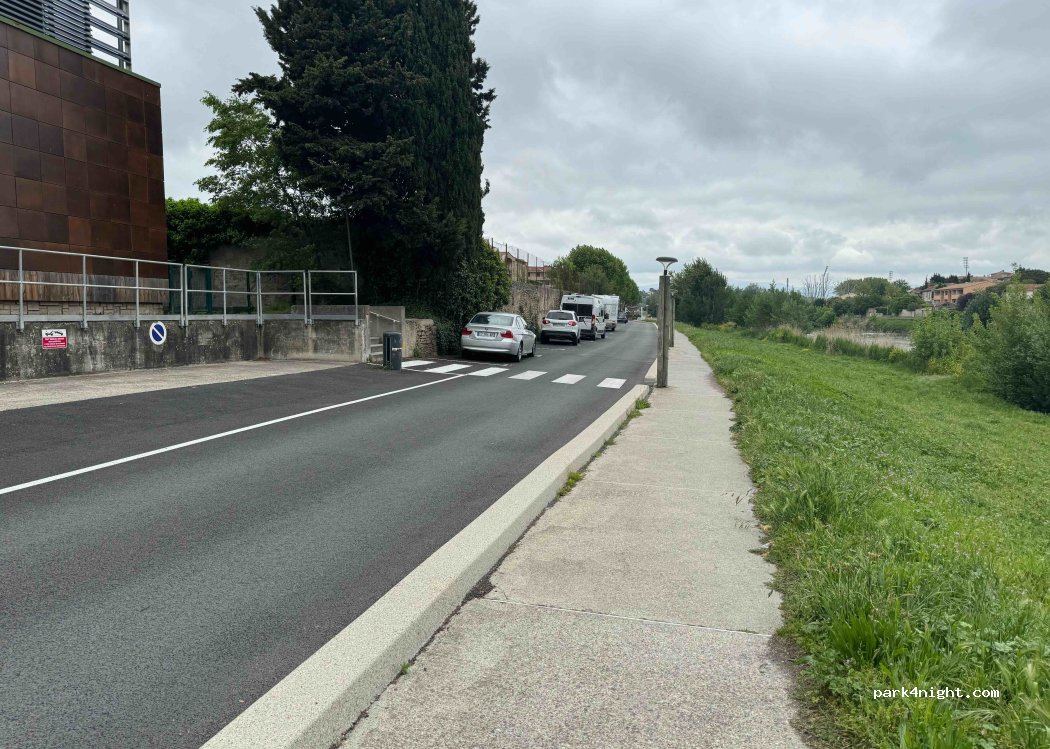 (11000) Carcassonne - 2 Allée de Bezons — foto 2