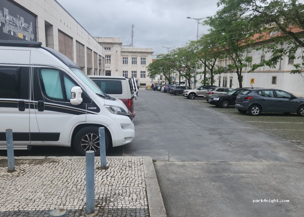 (3000-259) Coimbra - 28 Rua Olímpio Nicolau Rui Fernandes — foto