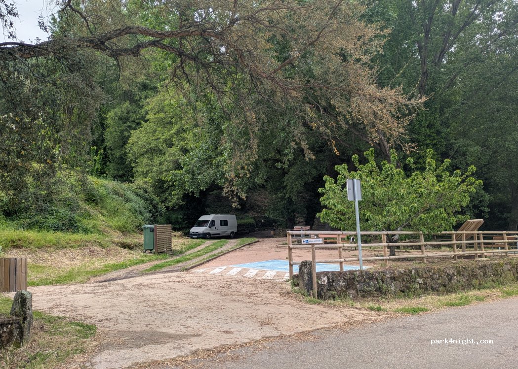 (10616) Casas del Castañar - Unnamed Road — foto