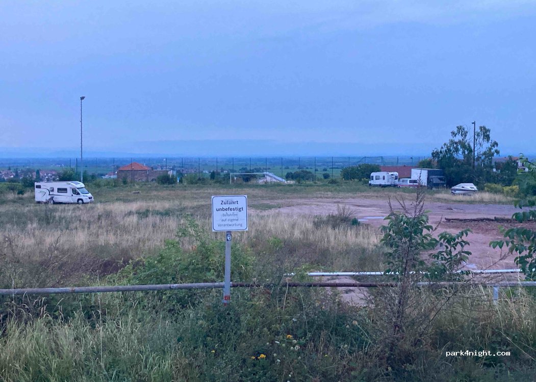 (76835) Burrweiler - 3 Am Schlossberg — foto 3