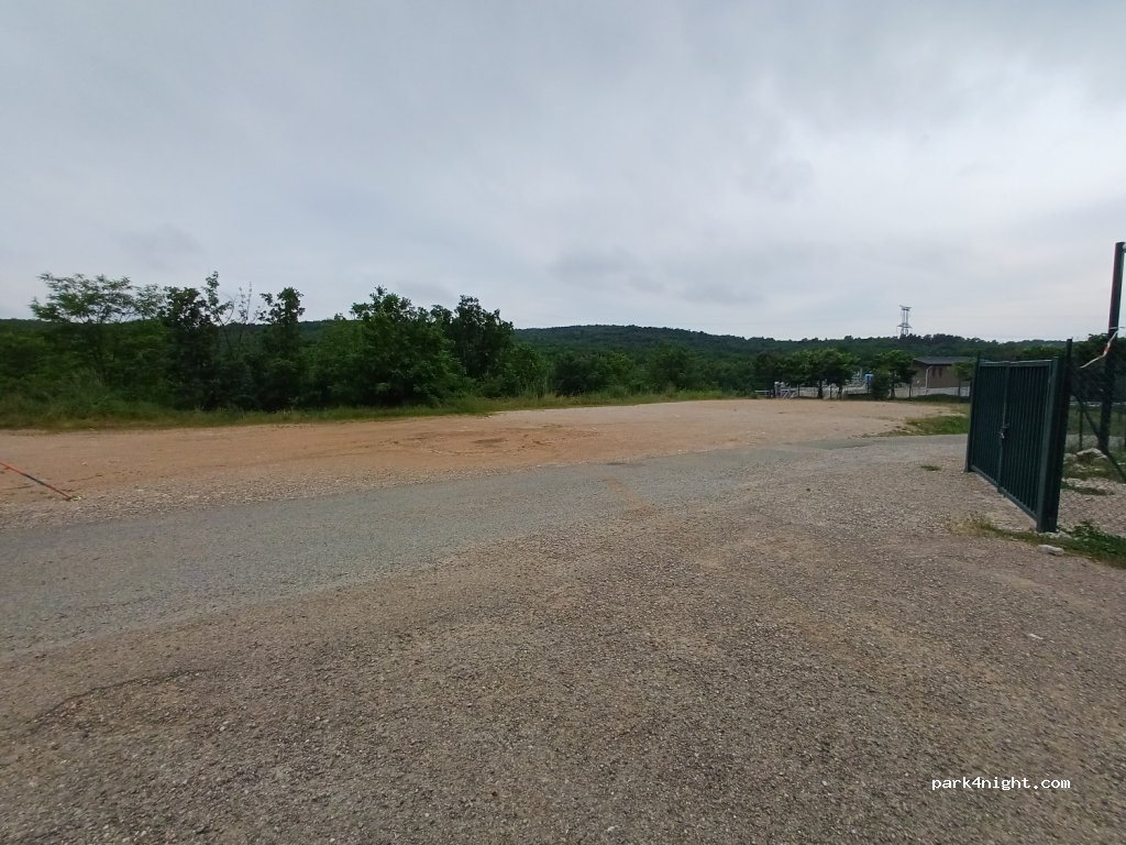 (06460) Saint-Vallier-de-Thiey - Unnamed Road — foto 2