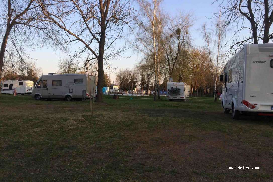 Camping Bogácsi Termálfürdő — foto