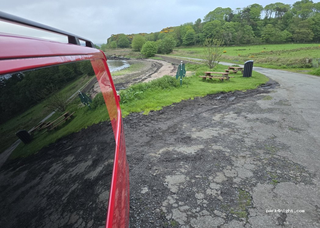 (KA28 0HQ) North Ayrshire Council - B896 — foto