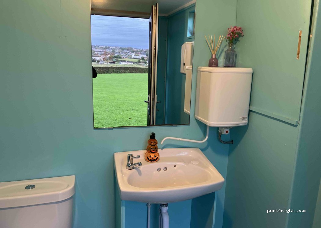 (KA19 7SB) Maybole - 2 Auchenwynd — foto 3