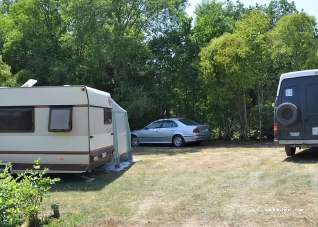 Camping Les Adillons — foto 2