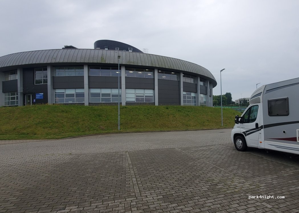 (76-200) Słupsk - 1 Grunwaldzka — foto