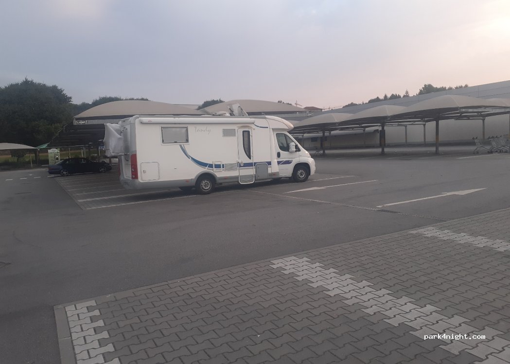 (4705) Braga - 517 Avenida da Imaculada Conceição — foto 2