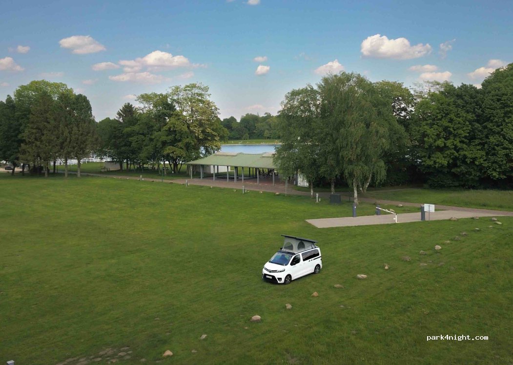 Reisemobil - Wiese Hartensbergsee — foto 3