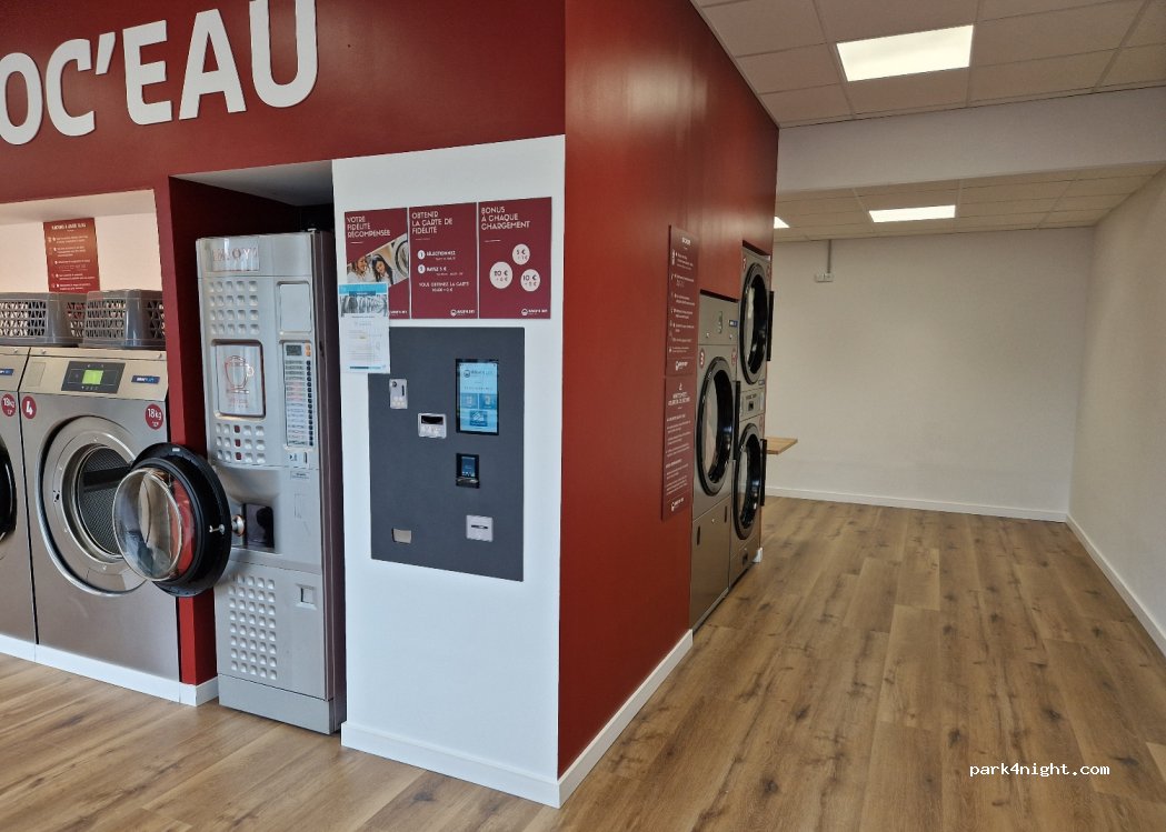 (64122) Urrugne - 9 Rue Poutillenea karrika — foto 2