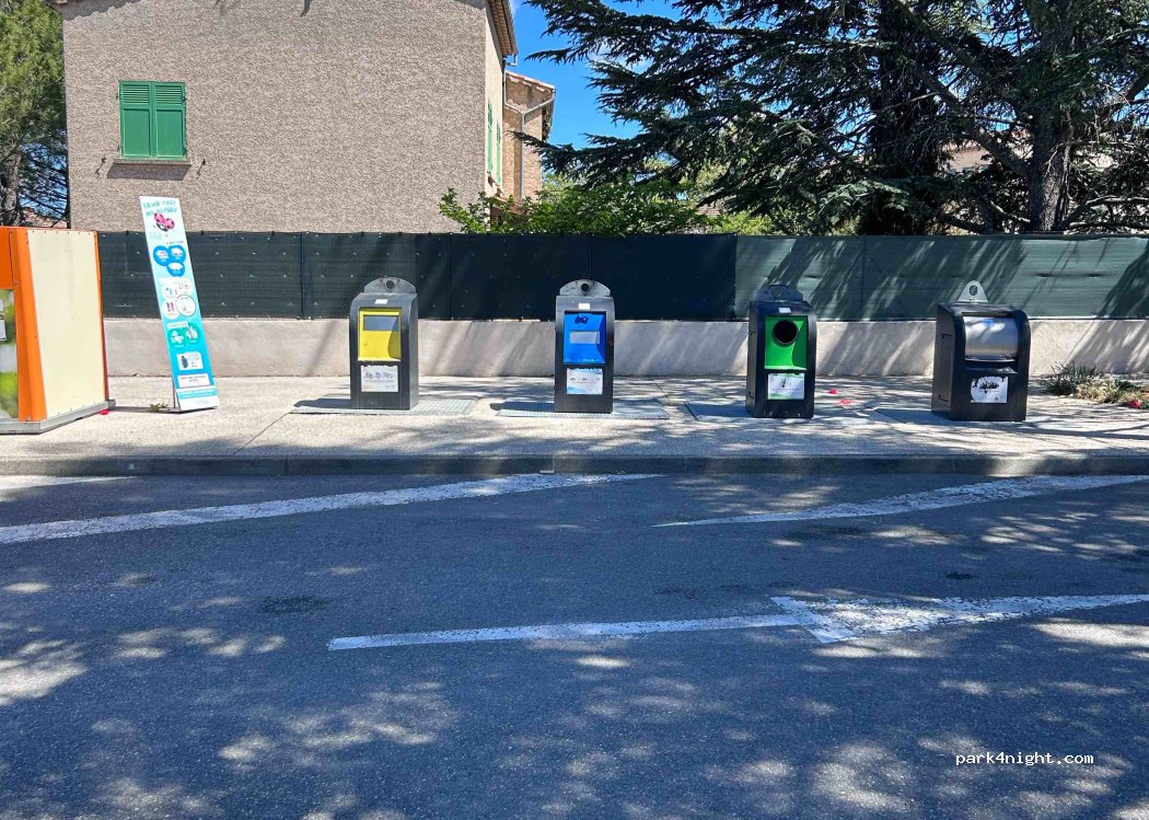 (83470) Saint-Maximin-la-Sainte-Baume - 105 Impasse des Aires — foto
