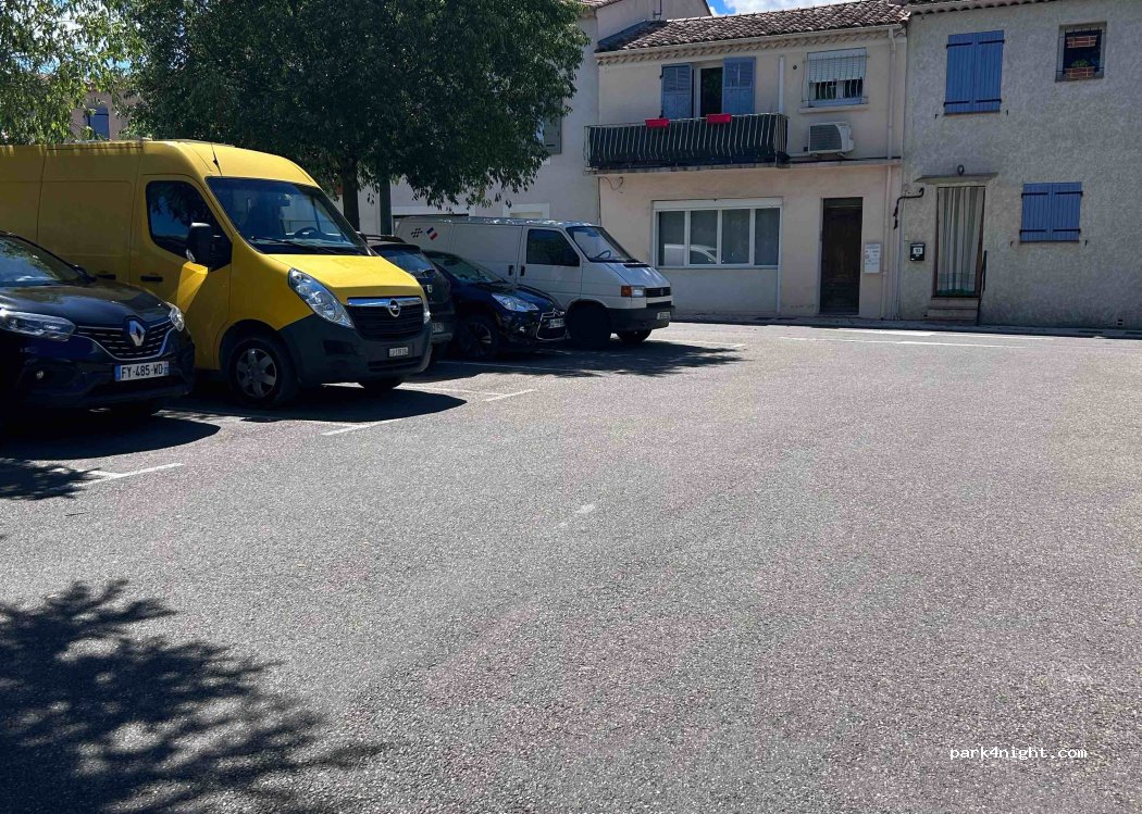 (83470) Saint-Maximin-la-Sainte-Baume - 105 Impasse des Aires — foto 2