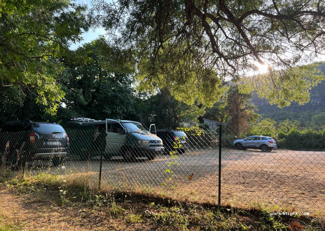 (34700) Saint-Étienne-de-Gourgas - 180 Chemin de la Gardie — foto 3