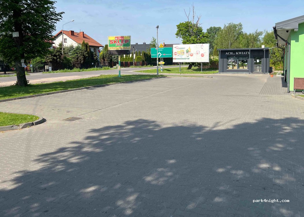 (05-250) Emilianów - 11 Warszawska — foto