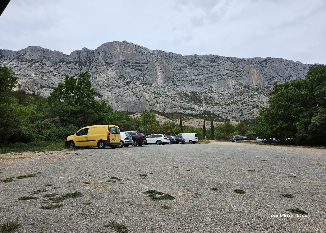 (13100) Saint-Antonin-sur-Bayon - D17 — foto