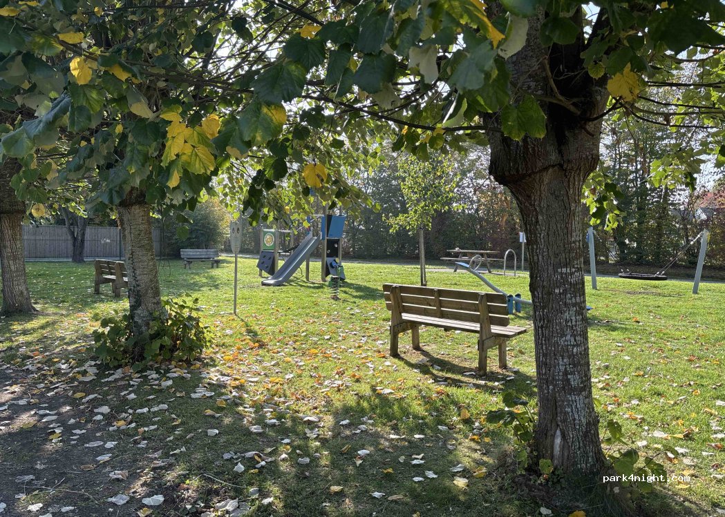 (14270) Mézidon Vallée d'Auge - 1 Avenue Georges Géhanne — foto 3