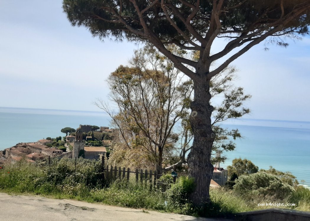 (58043) Castiglione della Pescaia - 64 Via Monte Bianco — foto 2